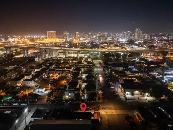 Stylish stay with bridge view