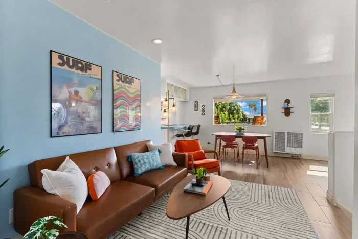 surf vibe meets comfort.