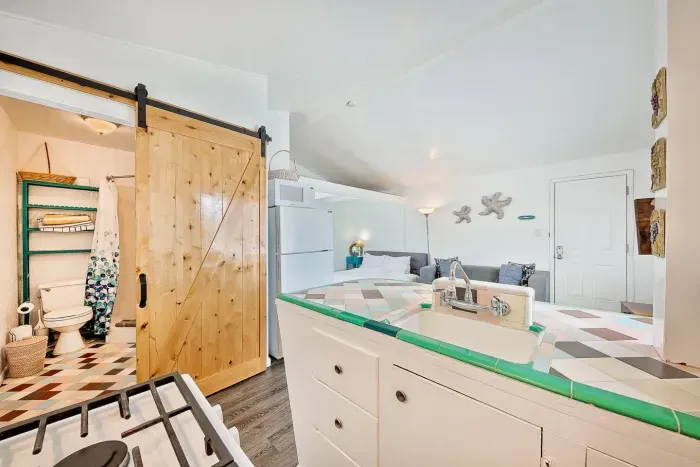 Charming touches and bright spaces made for coastal escapes.