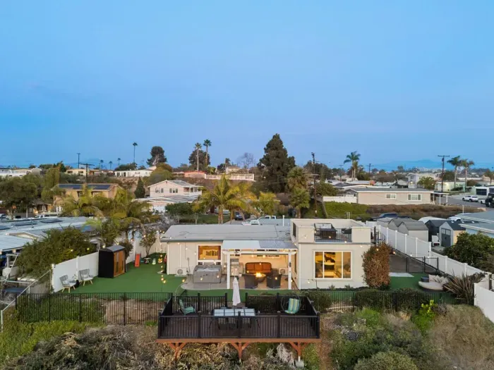 Welcome to your own slice of paradise!