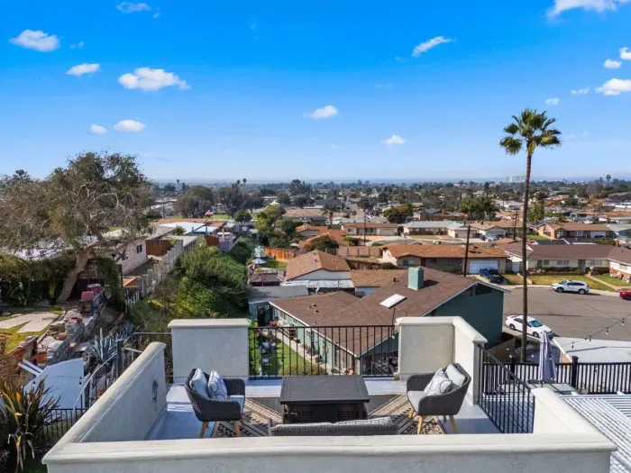 Unwind with breathtaking panoramic views from this private rooftop retreat!