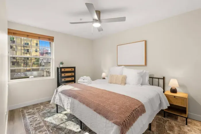 Bedroom with stunning outside view