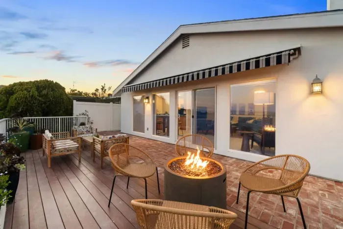 Unwind by the fire with stunning sunset views!