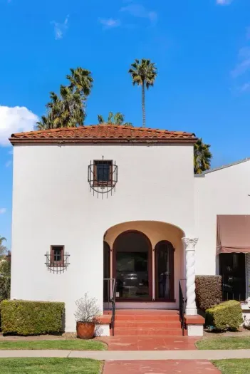 Beautiful Spanish details