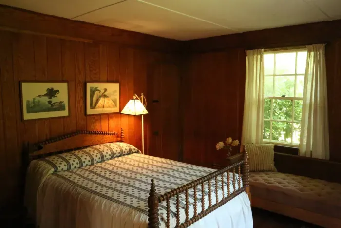 Downstairs Bedroom (Double Bed)