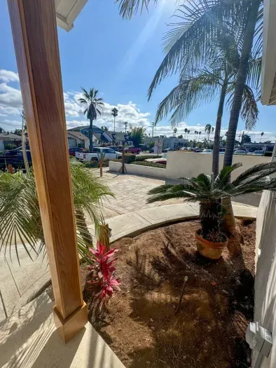 Steps from sand and surf in a calm neighborhood setting.