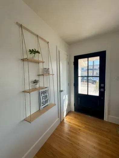 Minimalist details that capture a relaxed surf aesthetic.