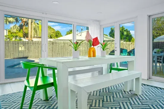 Jungle Oasis with Heated Pool, Tiki Hut & Hot Tub