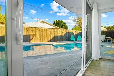 Jungle Oasis with Heated Pool, Tiki Hut & Hot Tub - image 57 of 75