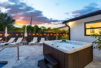 Jungle Oasis with Heated Pool, Tiki Hut & Hot Tub - image 75 of 75