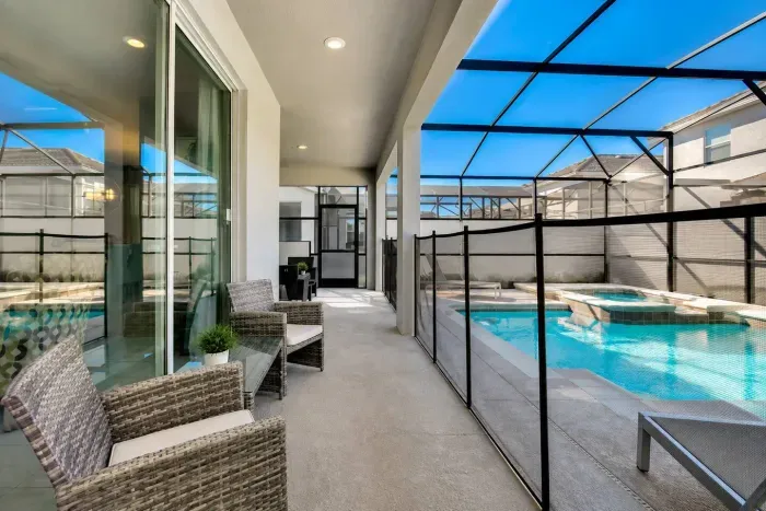 4806 Kings Castle Circle - image 1 of 62