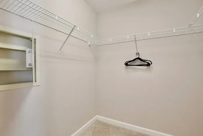 4806 Kings Castle Circle - image 27 of 62